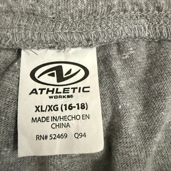 Athletic Works Gray White Shorts Size X Large - Picture 6 of 7